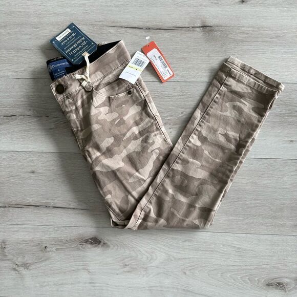 Democracy Absolution Camo Ankle‎ Skimmer Toffee 4 NWT - Picture 5 of 7